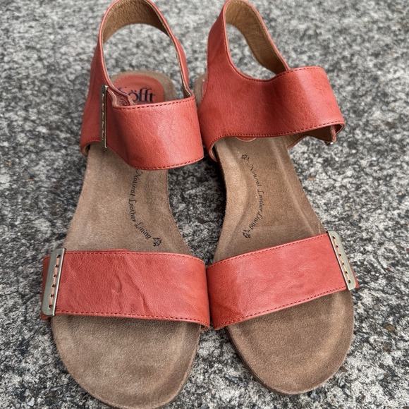 Sofft Leather Wedges Verdi II Women's Sz 11 M Canyon Coral Red Orange - Picture 2 of 10